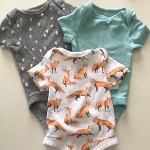 (3) Pack Newborn NB Bodysuits Fox Tree Blue